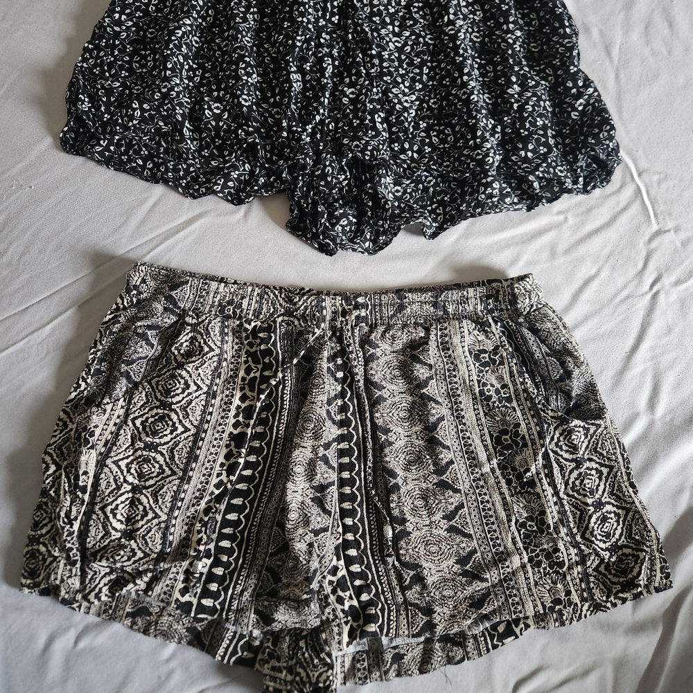 American Eagle Outfitters Black High Waist Viscose Shorts- bundle of 2, size m